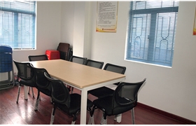 公司小會議室